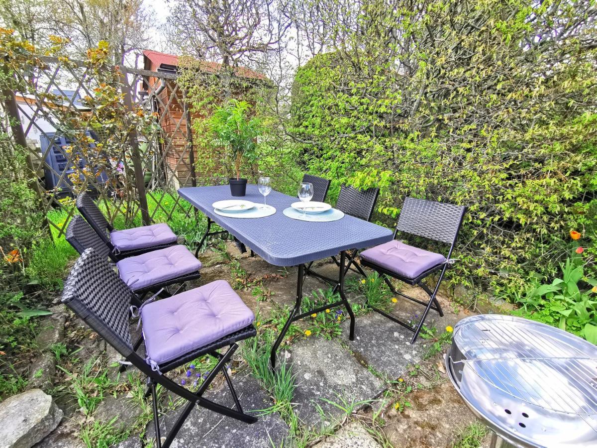 Apartment Bohnapartments Ega Stadtblick - Garten - Wlan - Naehe Theater Ega Und Messe *